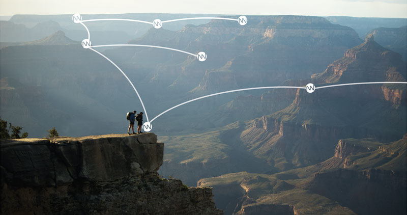 How go-tenna mesh works illustration with people on a mountain and a mesh network diagram