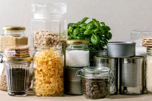 8 Ways to Keep Food Fresh in an Emergency